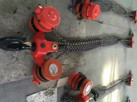 如何清理環(huán)鏈電動葫蘆縫隙里的污泥和雜質